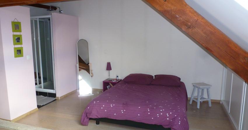 Chambre avec sa salle douche maison à vendre Jouars Pontchartrain